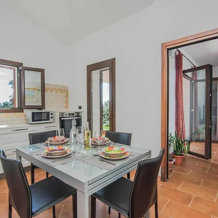 La Suara Manna - Happy Apartment Telti