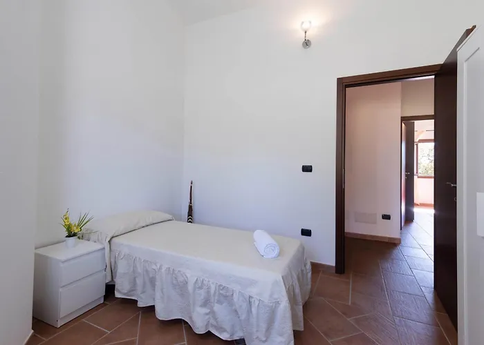 La Suara Manna - Happy